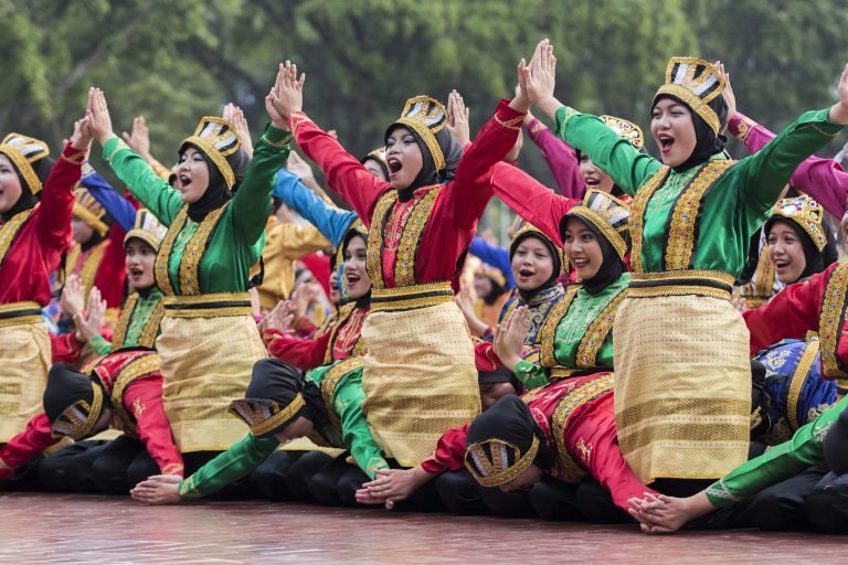 Mengenal Sejarah Tari Saman, Tari Asal Aceh yang Mendunia