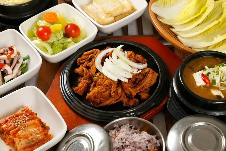 7 Kuliner Khas Korea Selatan yang Cocok disaat Musim Panas