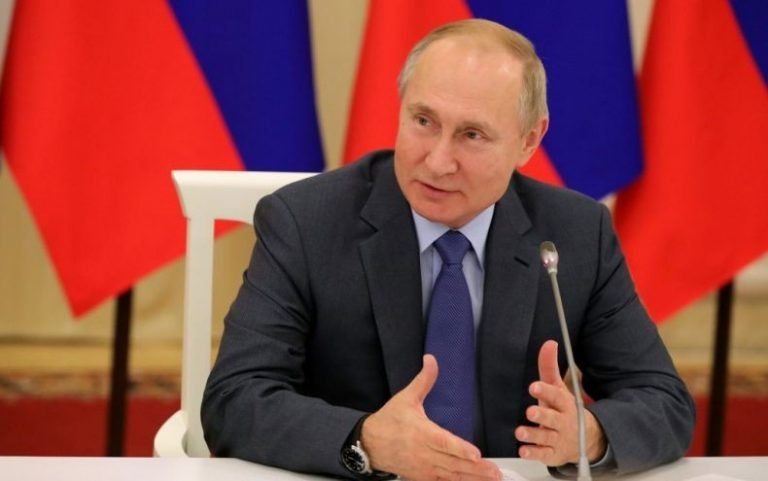 Moskow Menyatakan Penolakan dan minta Vladimir Putin Mundur