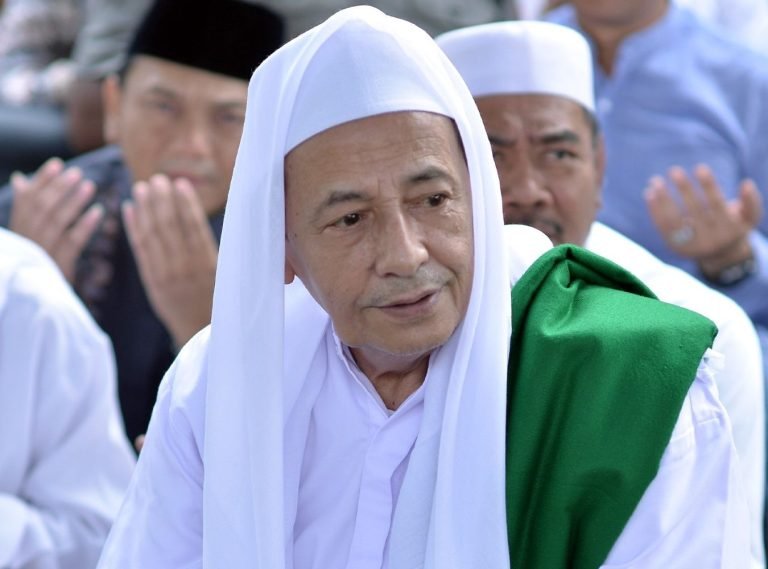 Profil Habib Luthfi bin Yahya, Ulama yang Kini Ramai Diperbincangkan